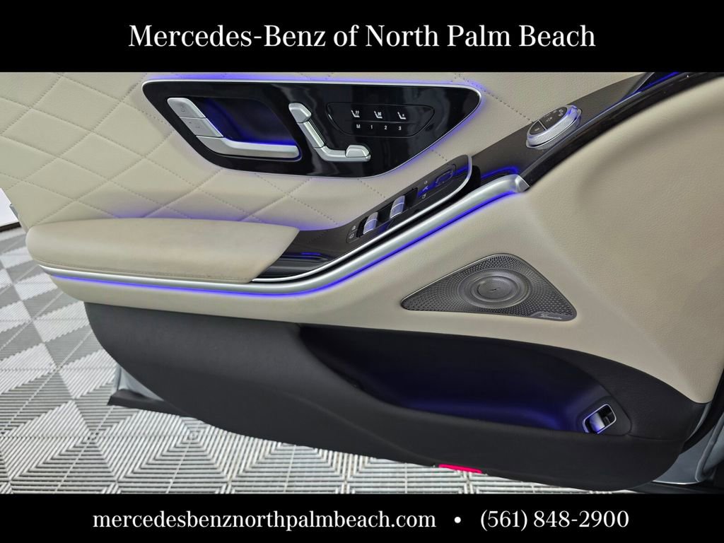 Used 2024 Mercedes-Benz S 580e 4MATIC Sedan image 26