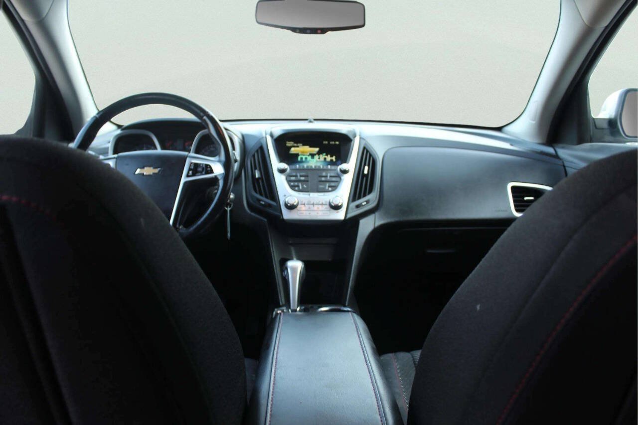 Used 2015 Chevrolet Equinox LT w/ Driver Convenience Package FWD image 7