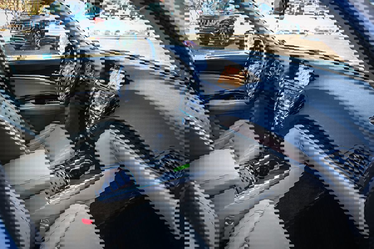 Used 2014 Acura MDX SH-AWD w/ Technology Package image 19