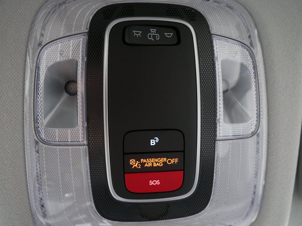 Used 2026 Hyundai Kona SEL Premium AWD/4WD image 24