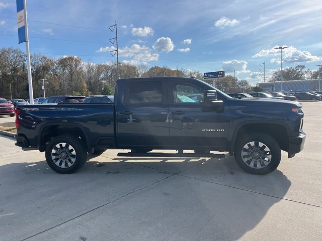 Used 2023 Chevrolet Silverado 2500 Custom w/ Custom Convenience Package image 8