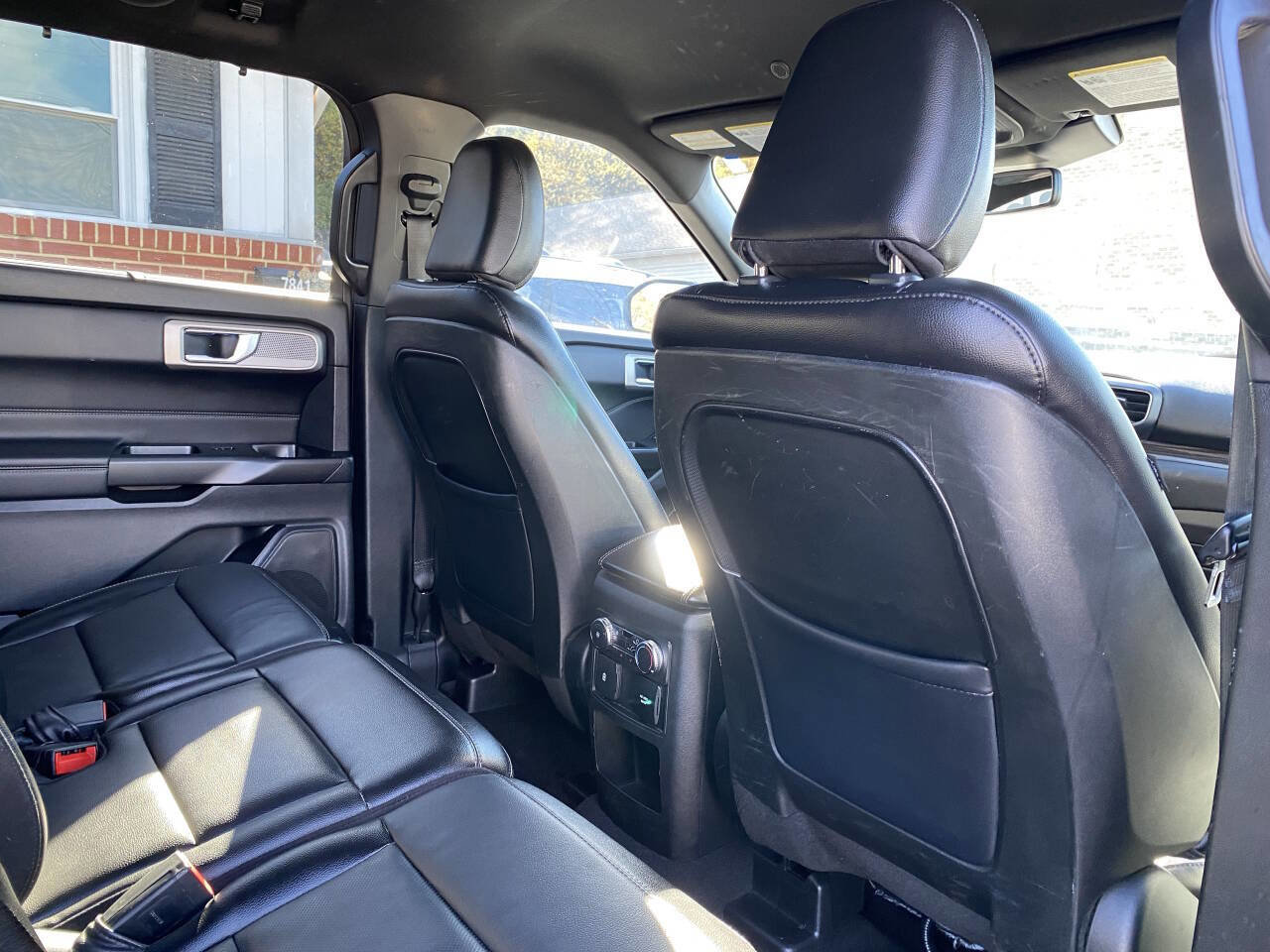 Used 2020 Ford Explorer Limited RWD image 41