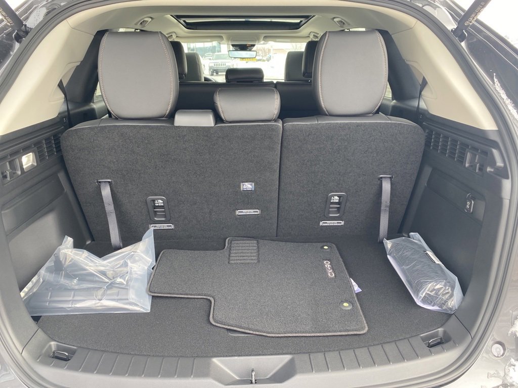 New 2026 MAZDA CX-90 3.3 Turbo w/ Premium Sport Pkg image 6