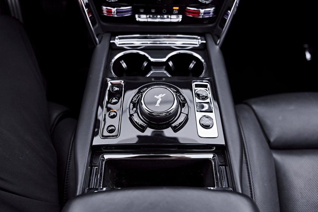 Used 2020 Rolls-Royce Cullinan AWD/4WD image 74