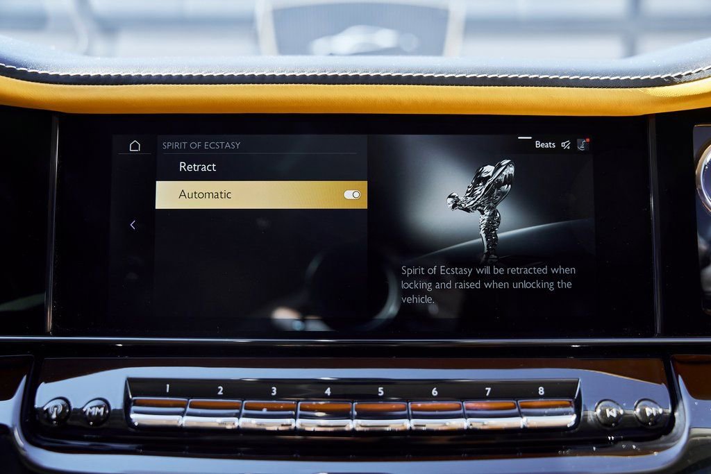 Used 2025 Rolls-Royce Cullinan image 80