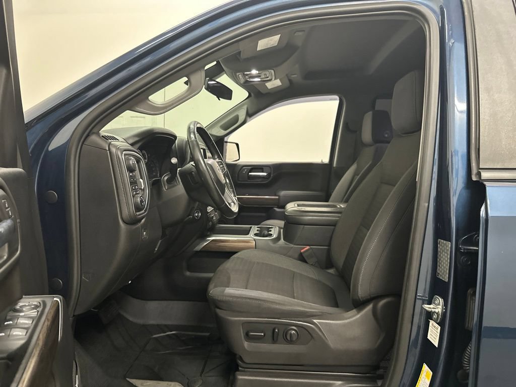 Used 2019 Chevrolet Silverado 1500 LT Trail Boss AWD/4WD image 27