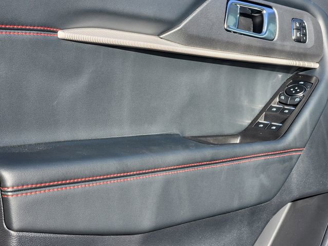 New 2026 Ford Explorer ST-Line w/ ST-Line Street Pack image 9