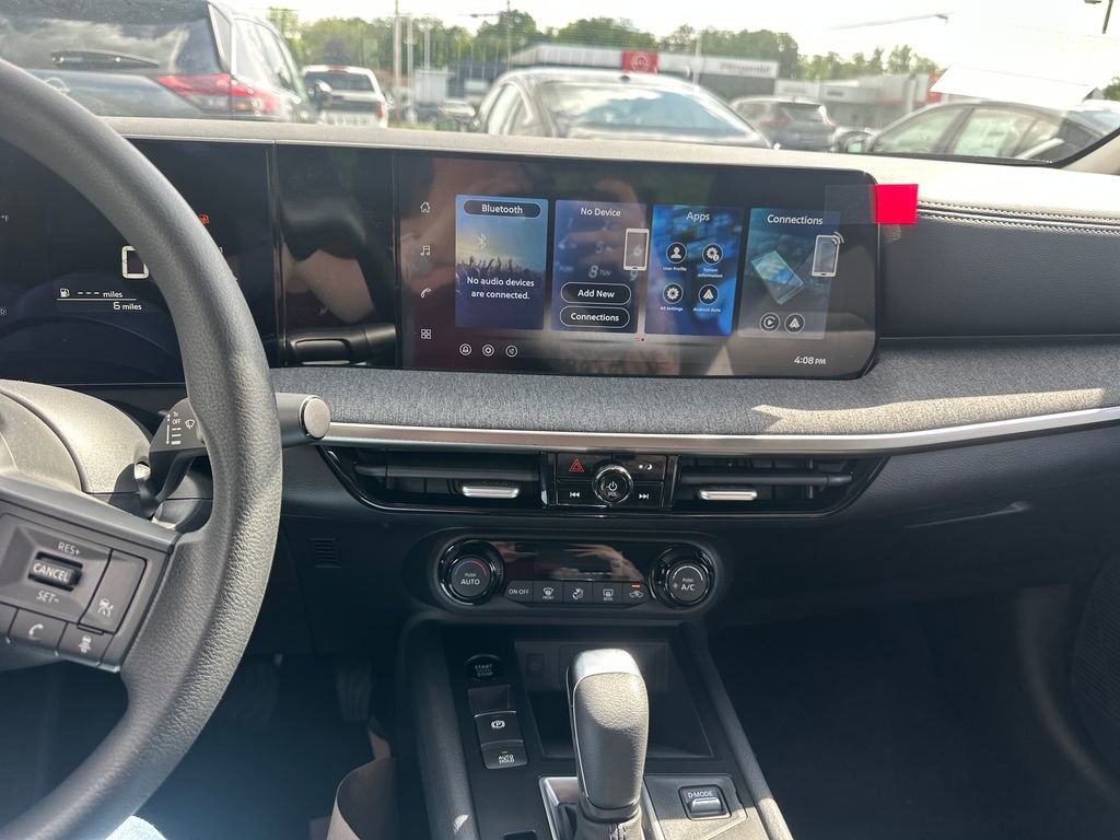 New 2026 Nissan Kicks SV AWD/4WD image 22