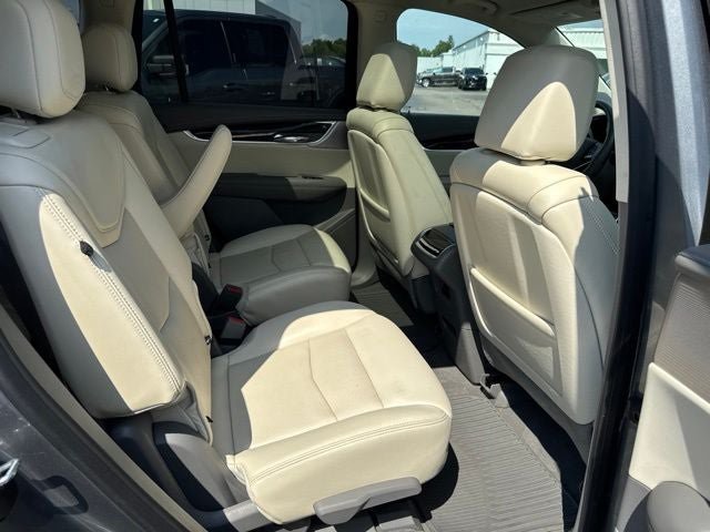 Used 2020 Cadillac XT6 Premium Luxury AWD/4WD image 25