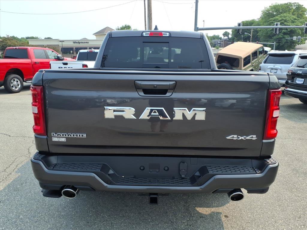 New 2026 RAM 1500 Laramie AWD/4WD image 5