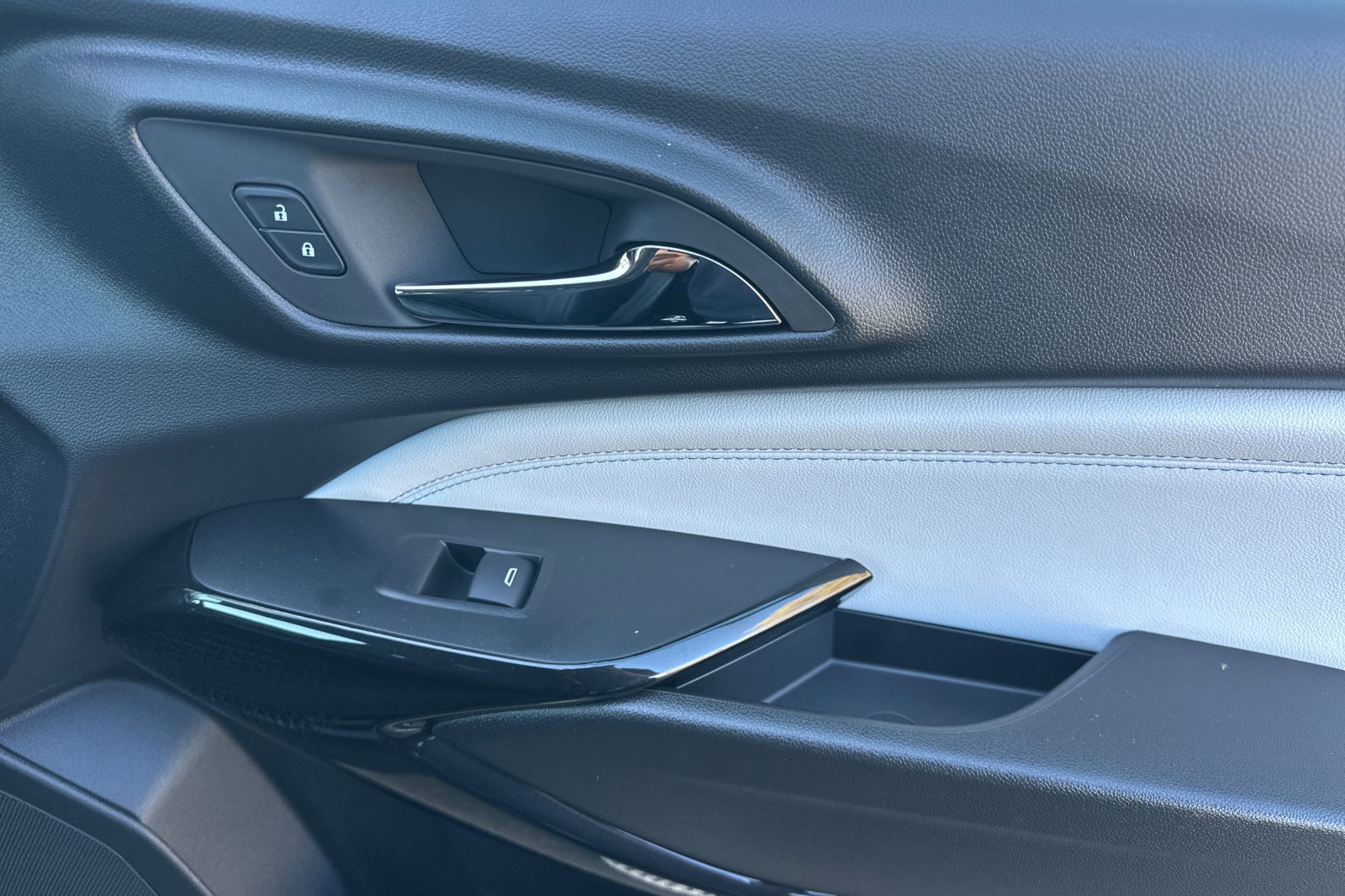 New 2026 Chevrolet Trax LT w/ Driver Confidence Package FWD image 19