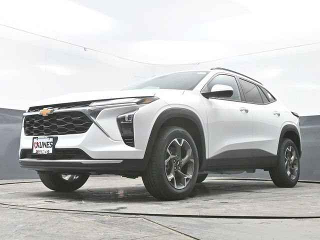 New 2026 Chevrolet Trax LT w/ Driver Confidence Package image 43