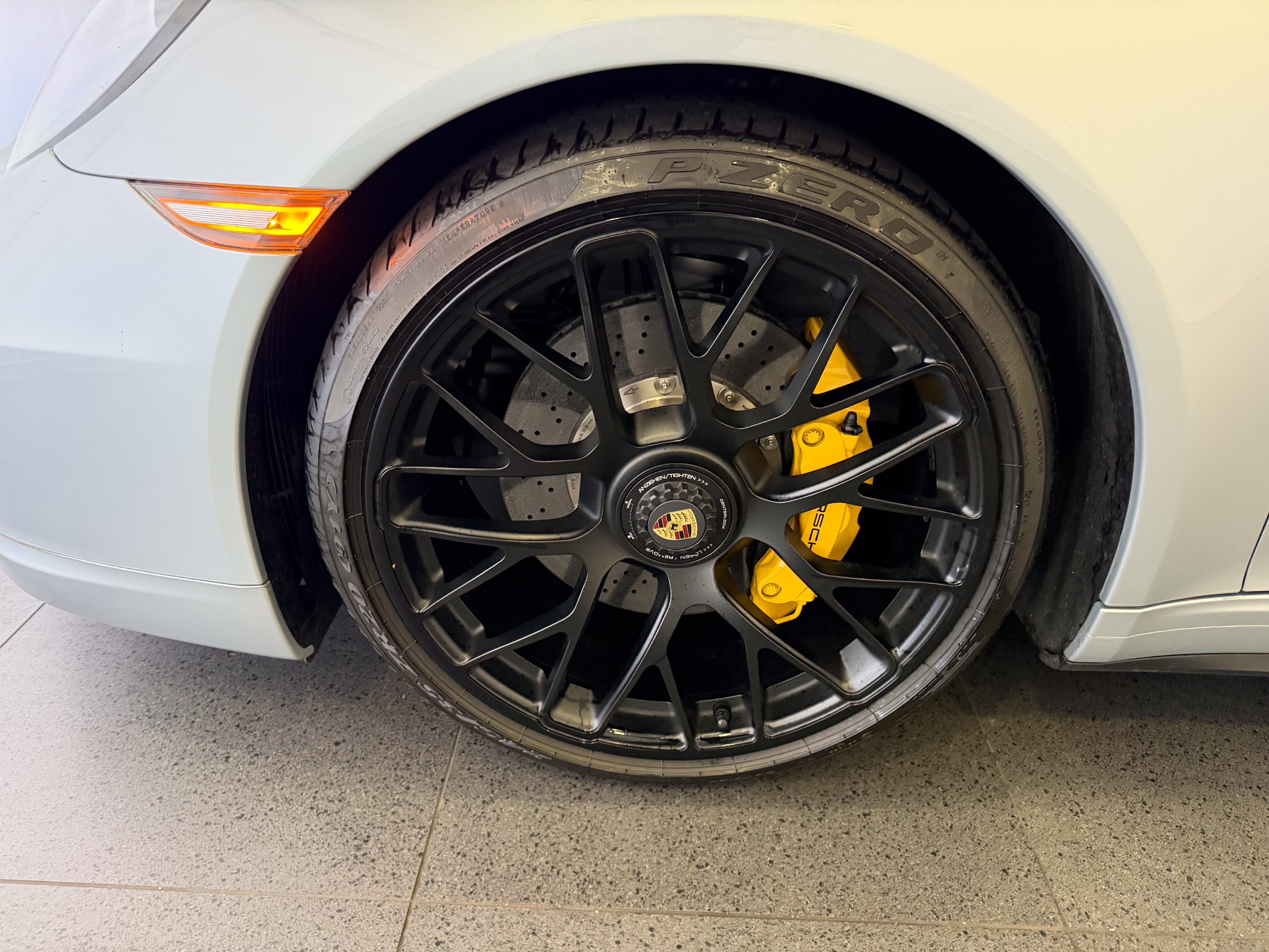 Used 2016 Porsche 911 Carrera GTS RWD image 11