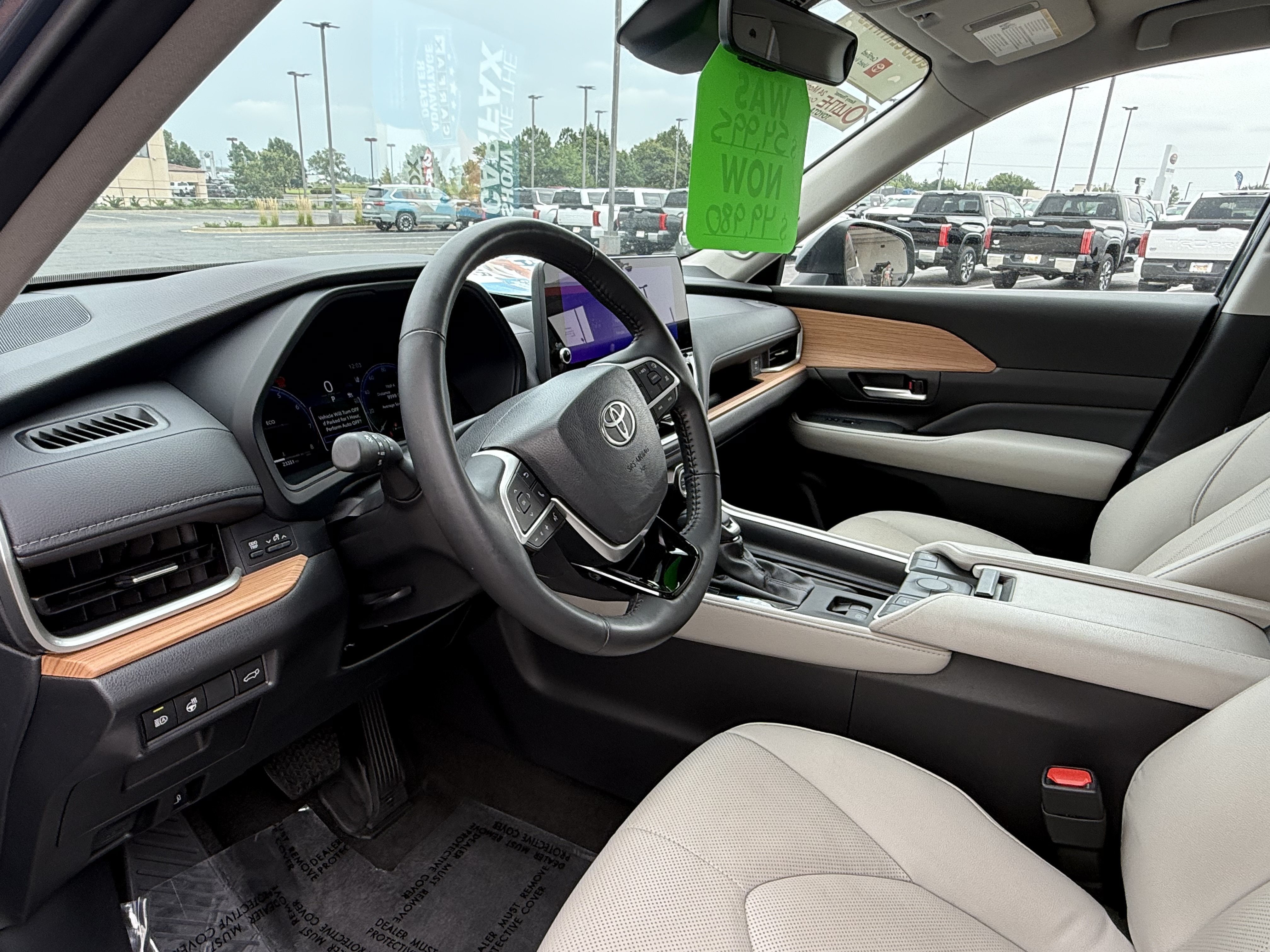 Certified 2024 Toyota Grand Highlander AWD image 39
