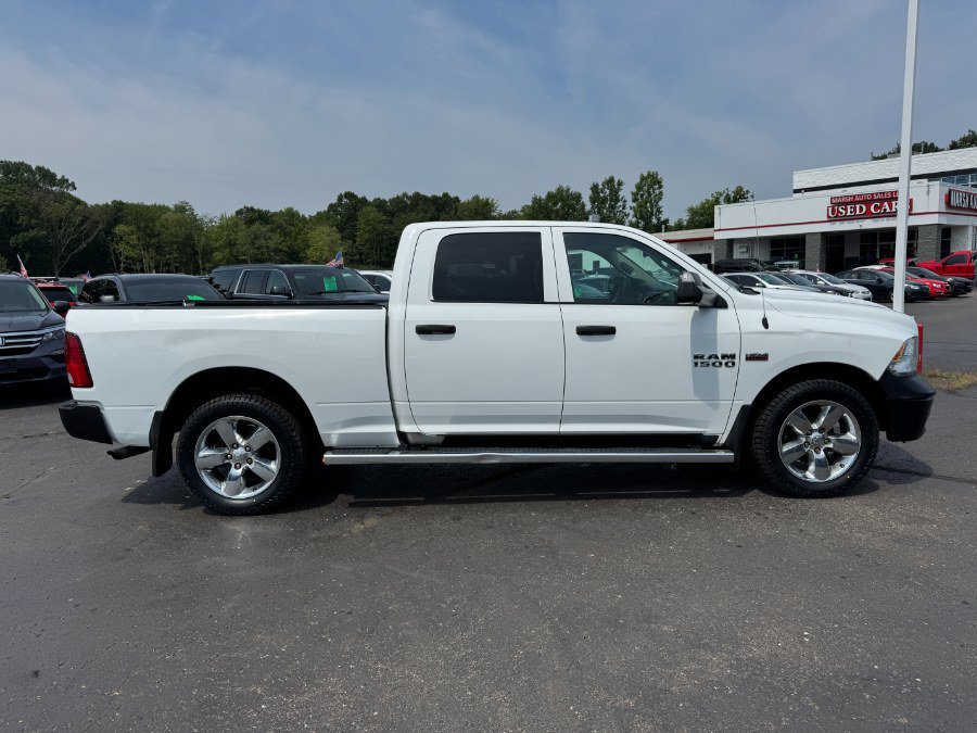 Used 2017 RAM 1500 ST w/ SXT Appearance Group AWD/4WD image 6