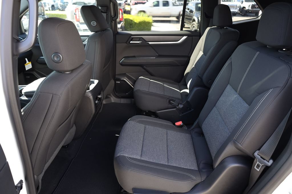 New 2027 GMC Acadia Elevation AWD/4WD image 17
