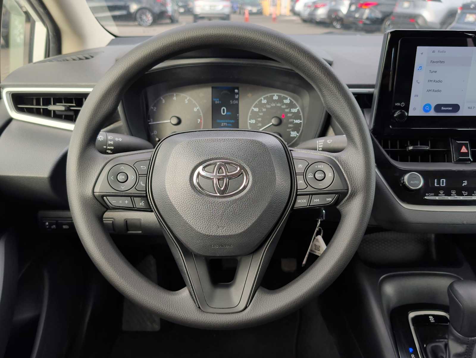 Used 2023 Toyota Corolla LE image 11