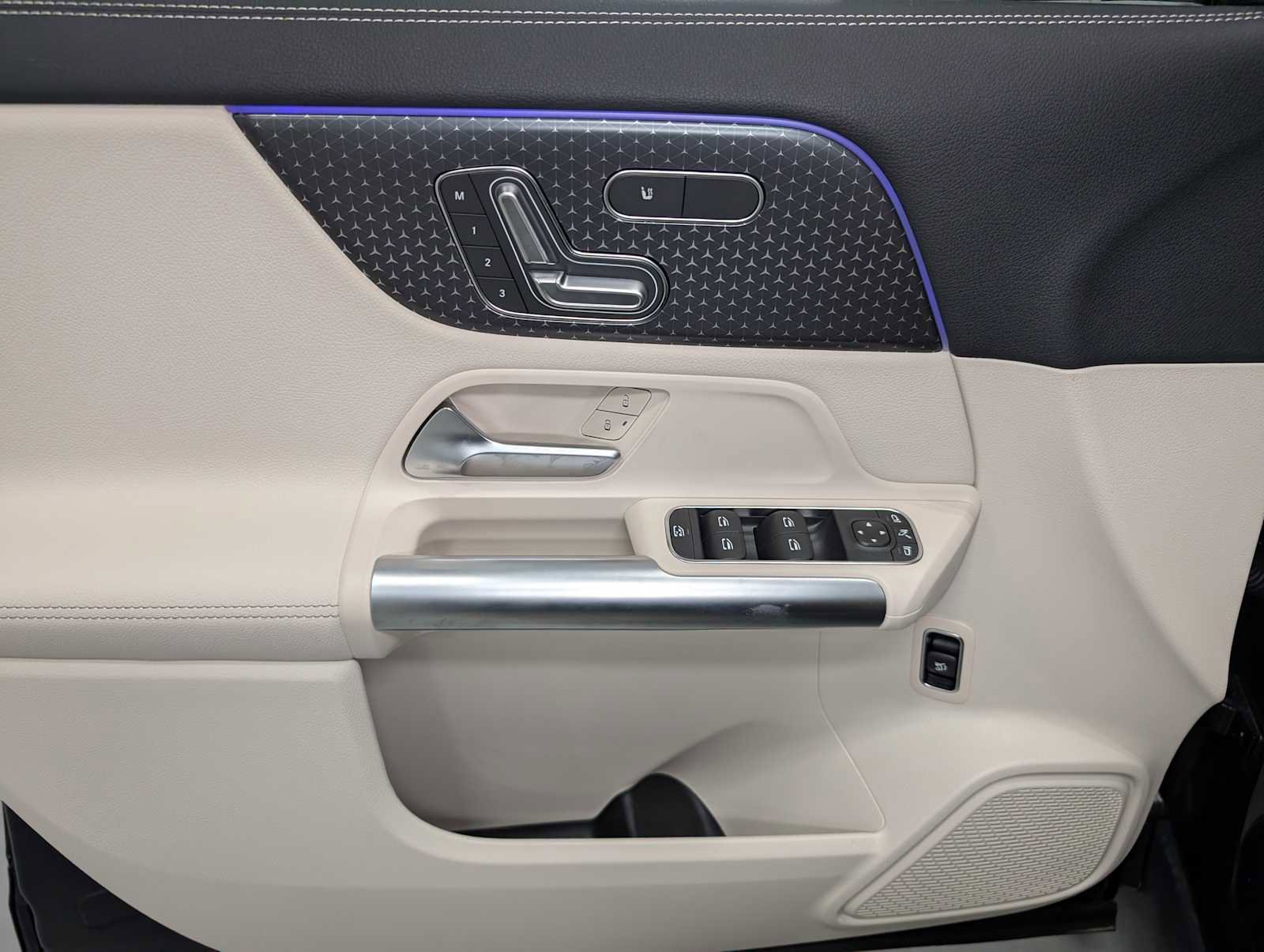 New 2026 Mercedes-Benz GLA 250 4MATIC image 32