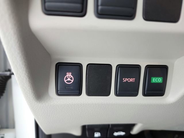 Used 2020 Nissan Rogue Sport SL w/ Premium Package image 28