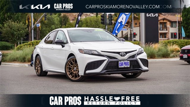 Used 2023 Toyota Camry SE