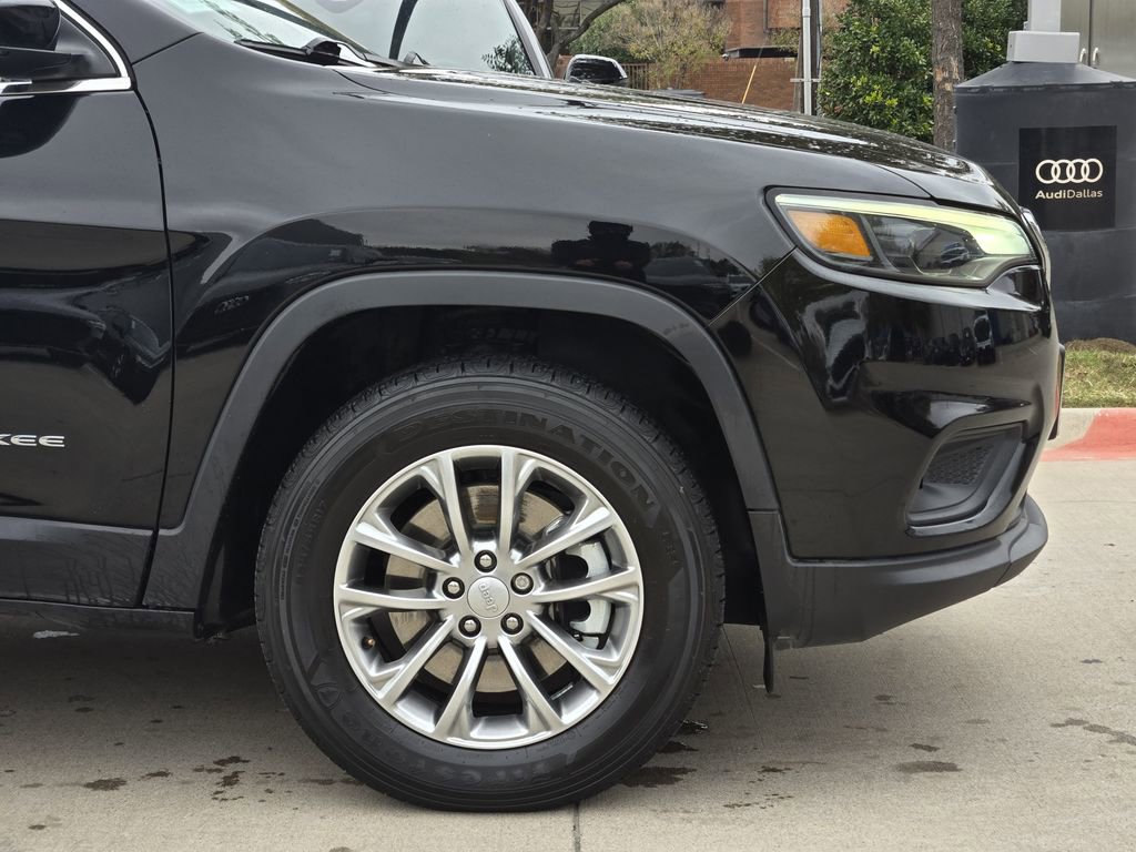 Used 2022 Jeep Cherokee Latitude Lux image 11