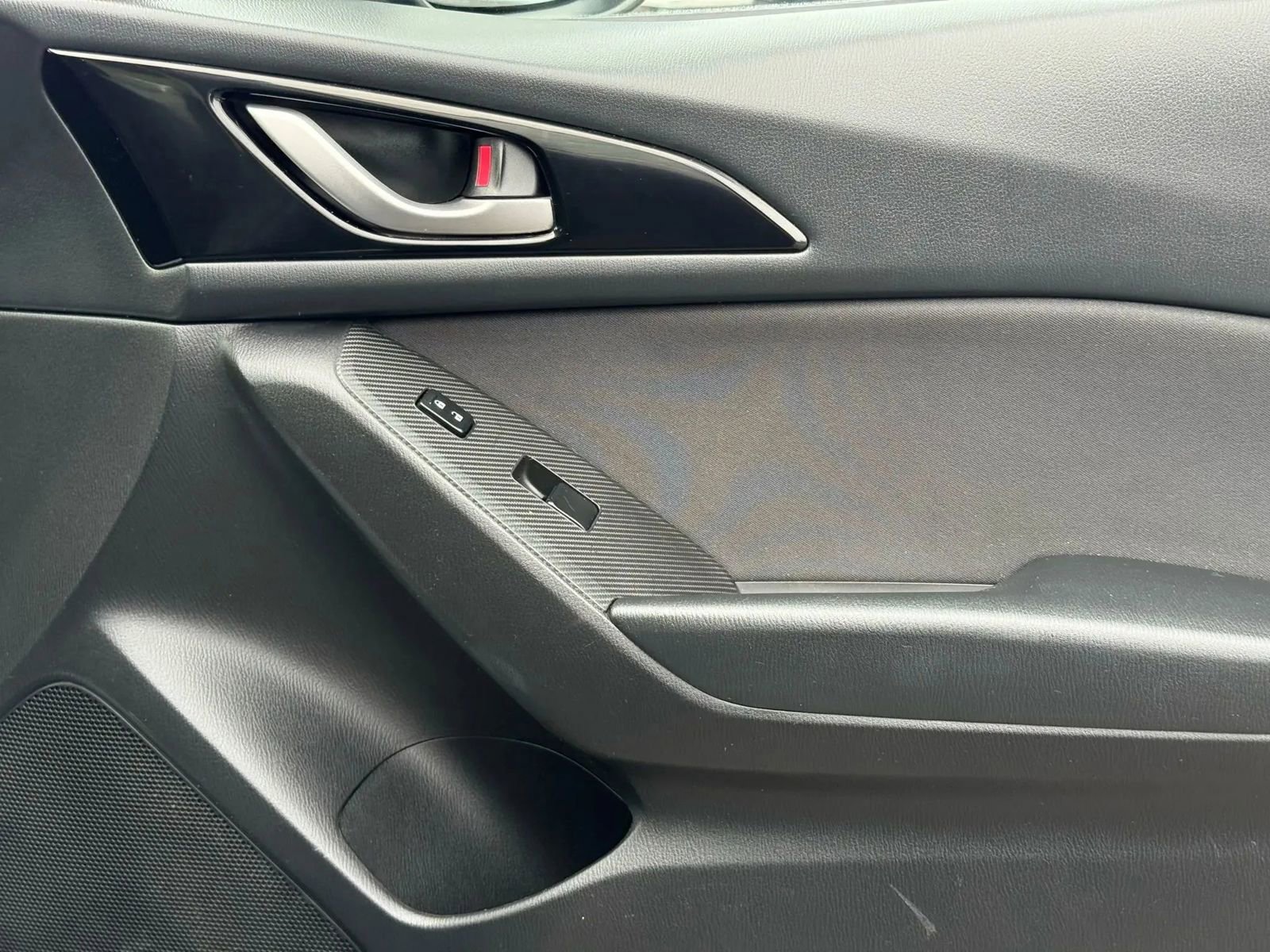 Used 2014 MAZDA MAZDA3 i Touring image 44