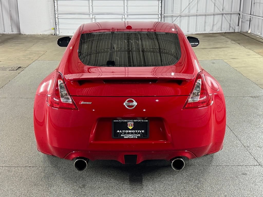 Used 2011 Nissan 370Z Touring w/ Sport Pkg RWD image 9