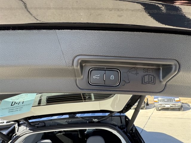 New 2026 Ford Explorer Active image 23