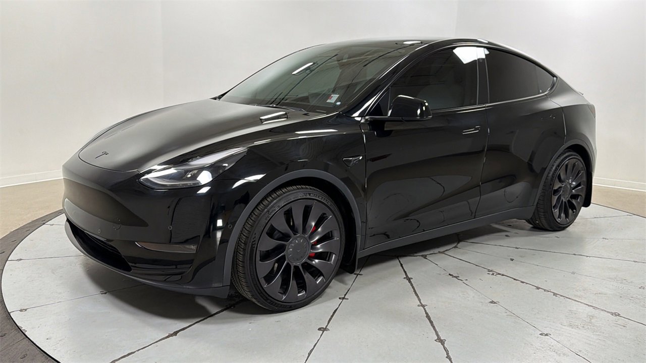 Used 2022 Tesla Model Y Performance video 1