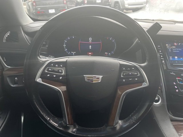 Used 2019 Cadillac Escalade ESV Luxury image 36