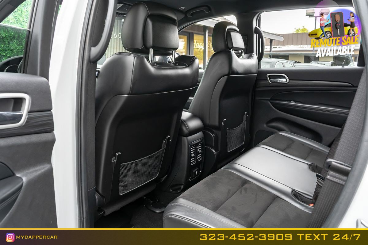 Used 2021 Jeep Grand Cherokee Laredo X AWD/4WD image 14