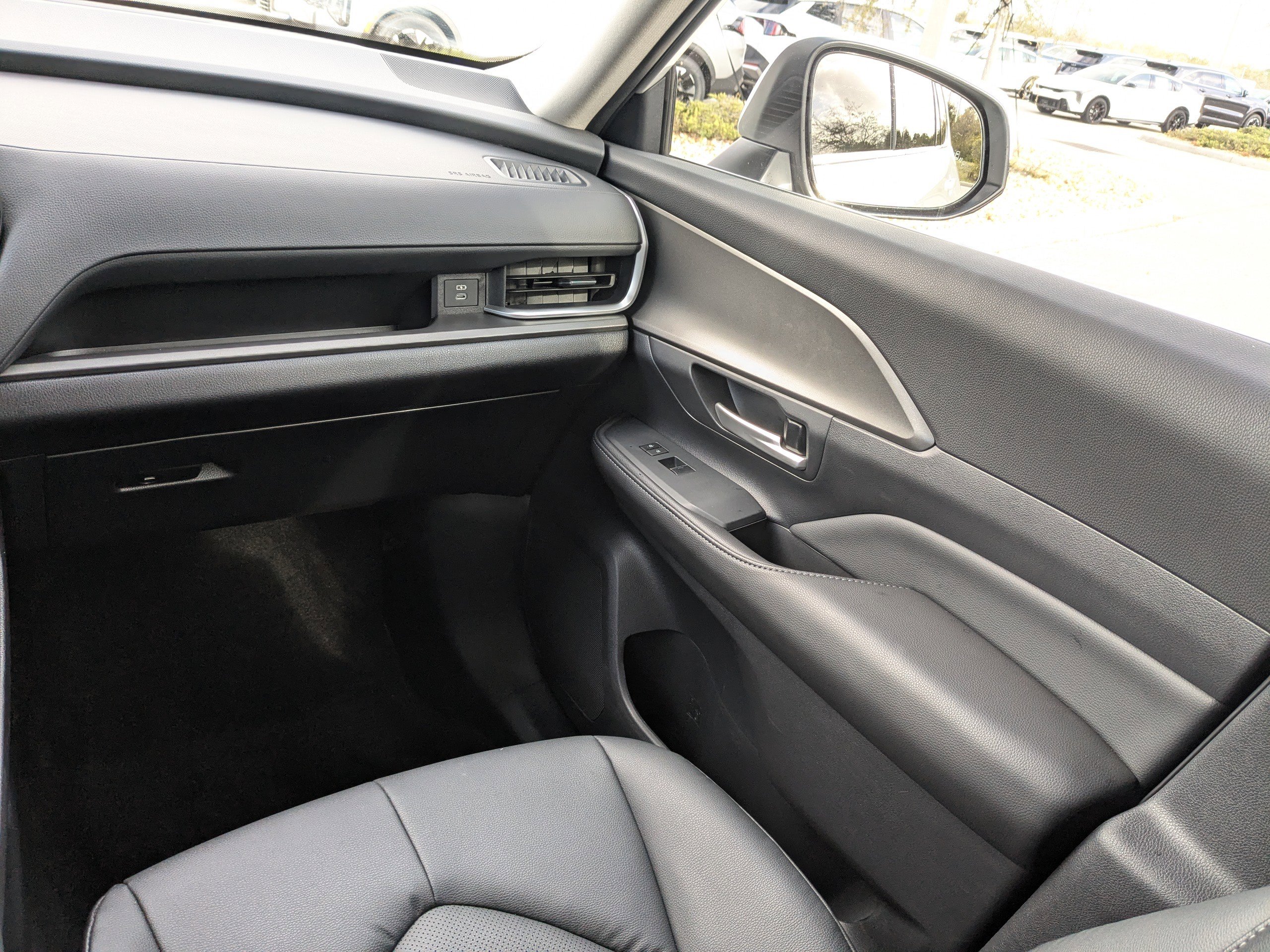 Used 2025 Toyota Grand Highlander AWD Hybrid image 22