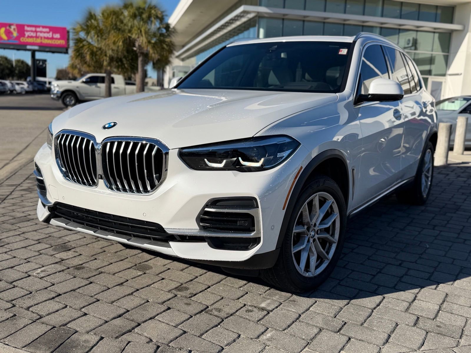 Certified 2023 BMW X5 xDrive40i w/ Luxury Seating Package