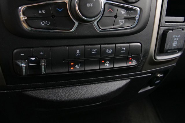 Used 2014 RAM 3500 Big Horn image 9