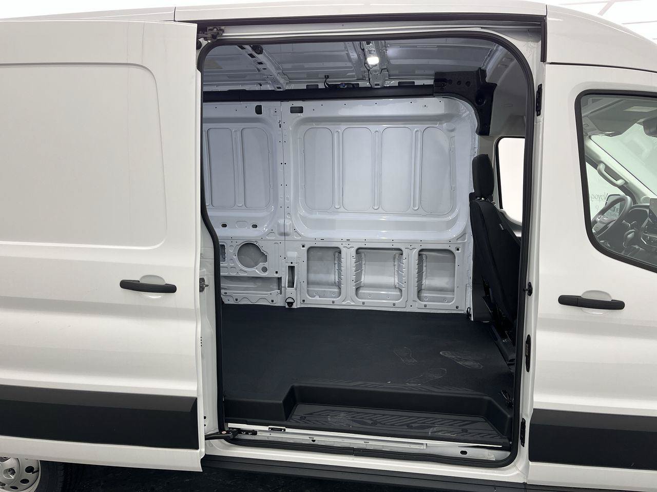 New 2026 Ford Transit 250 148 Medium Roof RWD image 6