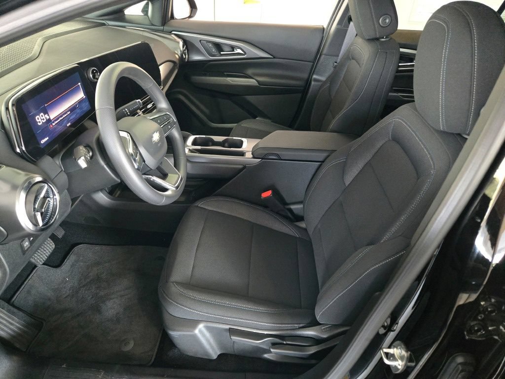 New 2026 Chevrolet Equinox EV LT FWD image 20