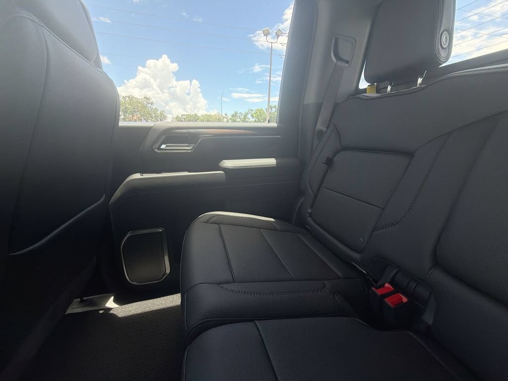 New 2026 GMC Sierra 2500 Denali AWD/4WD image 12
