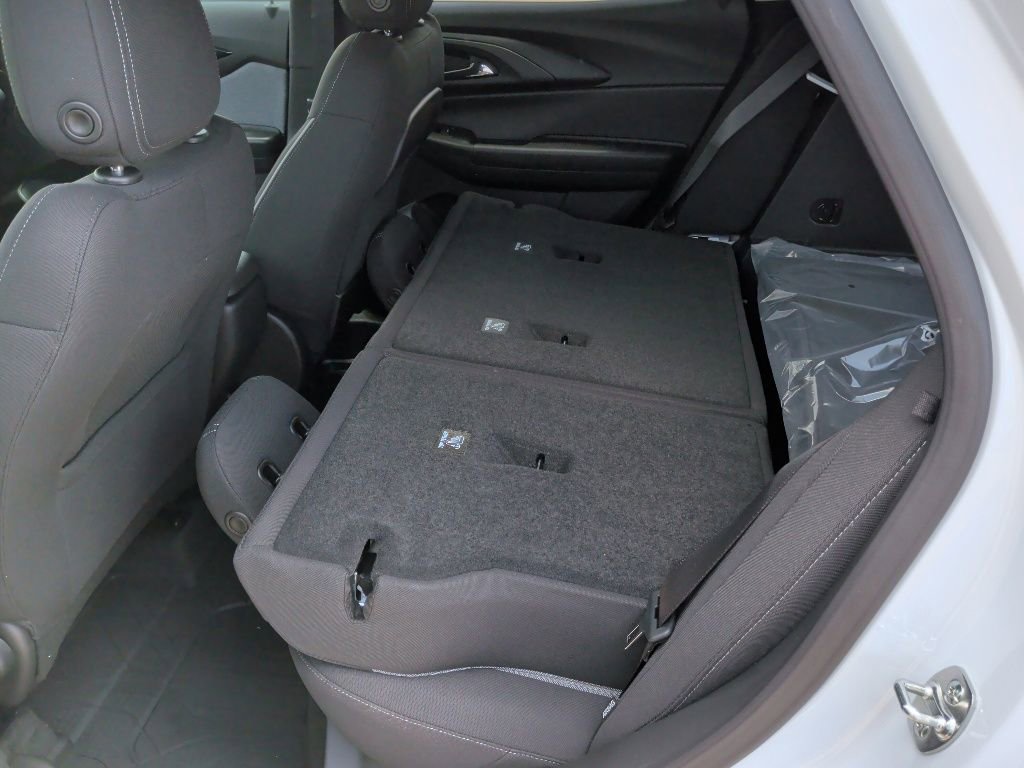 New 2026 Chevrolet TrailBlazer LS image 33