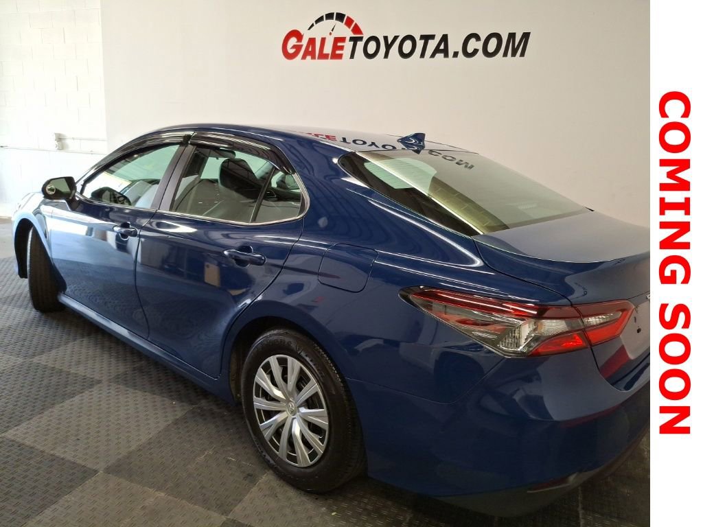 Used 2023 Toyota Camry LE image 8