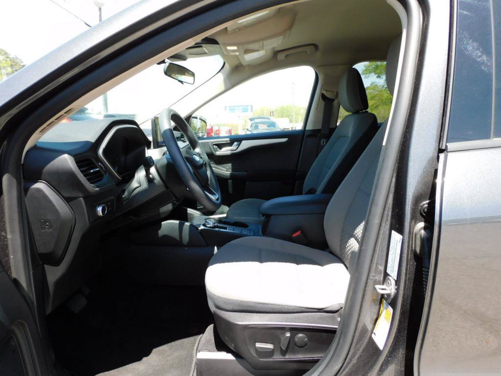 Used 2020 Ford Escape SE AWD/4WD image 8