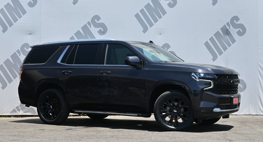 Used 2023 Chevrolet Tahoe LS AWD/4WD image 3