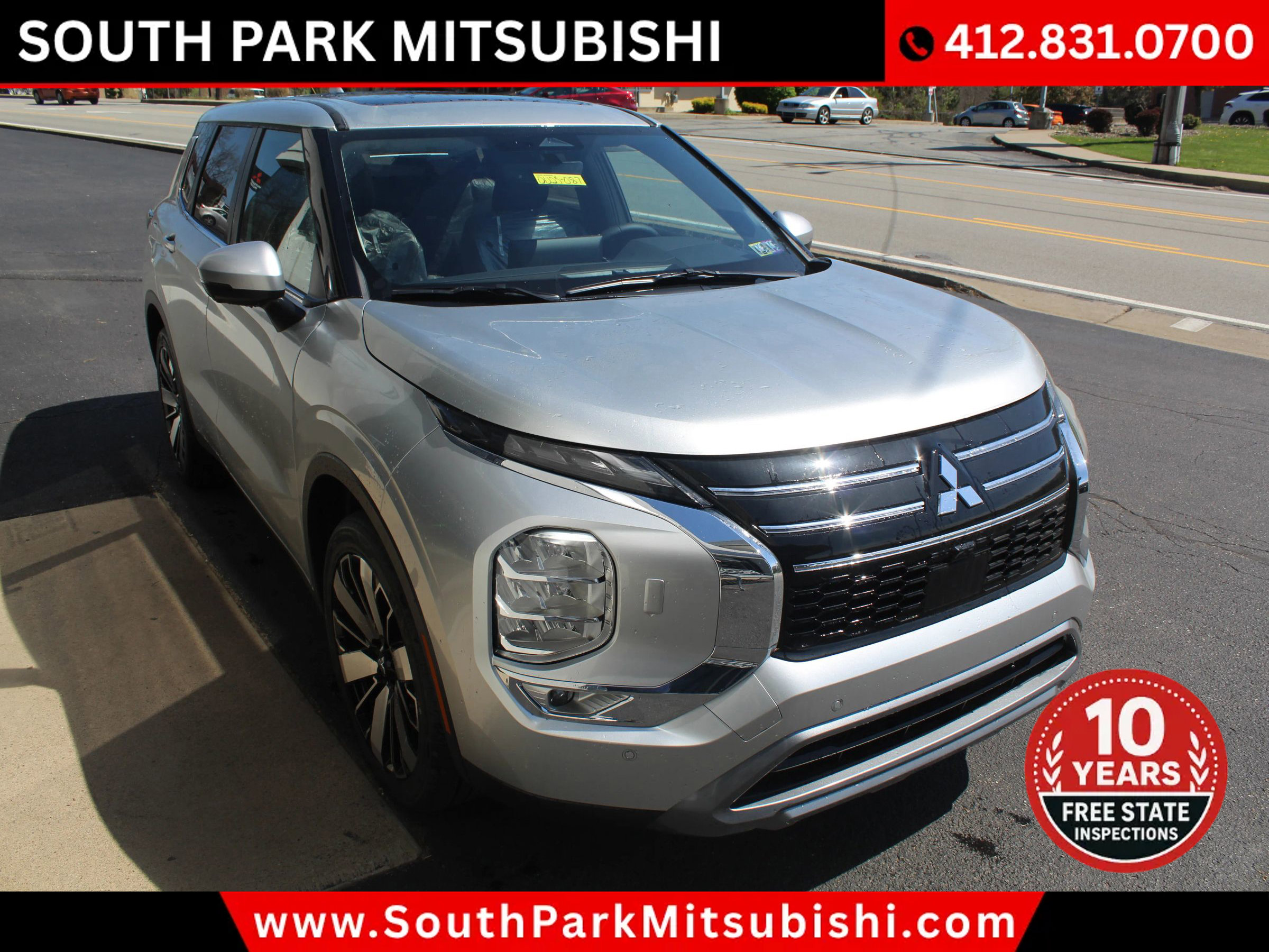 New 2025 Mitsubishi Outlander SE image 5