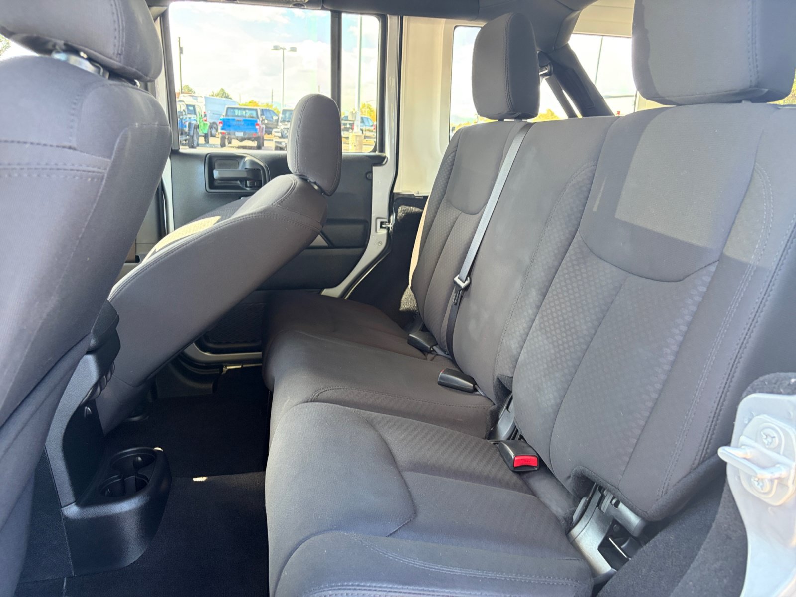 Used 2015 Jeep Wrangler Unlimited Sport w/ Quick Order Package 24S AWD/4WD image 25