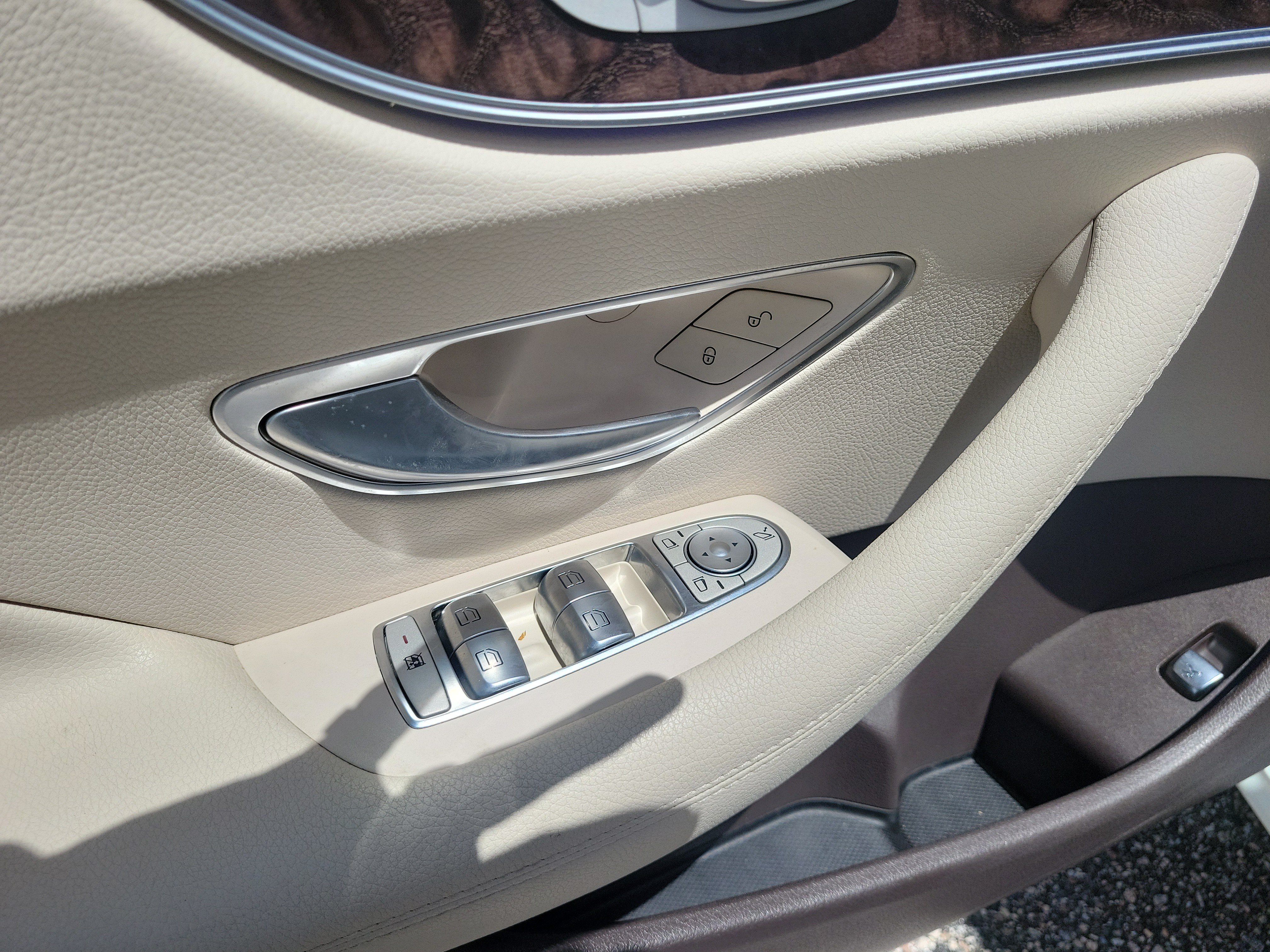 Used 2018 Mercedes-Benz E 400 Cabriolet image 15