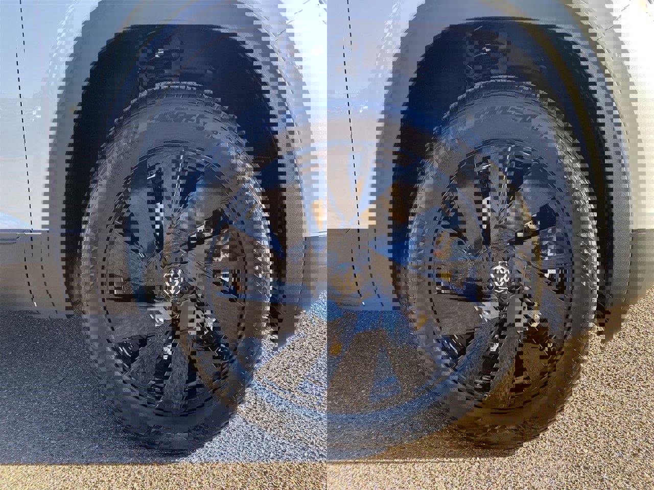 New 2026 Volkswagen Atlas Cross Sport SE image 6