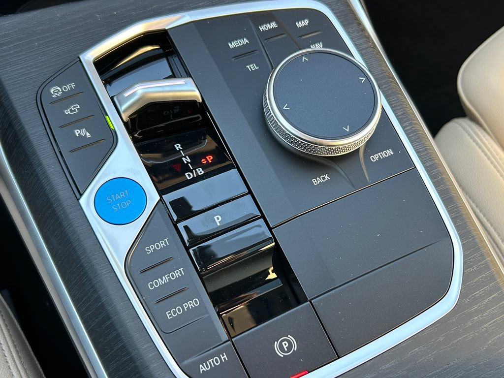 New 2026 BMW i4 eDrive40 w/ Premium Package RWD image 28