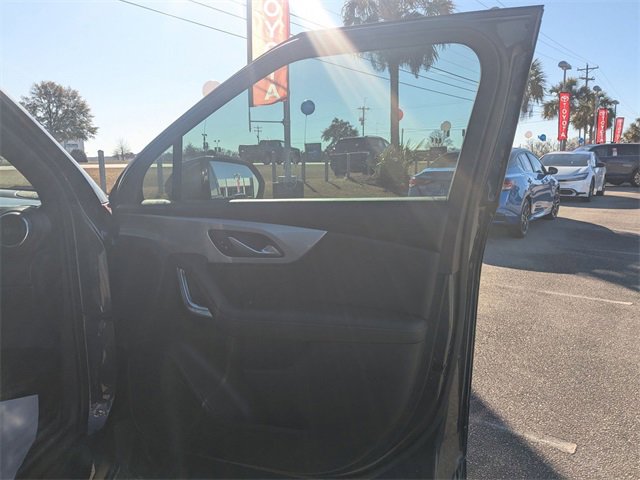 Used 2022 Chevrolet Blazer LT image 30
