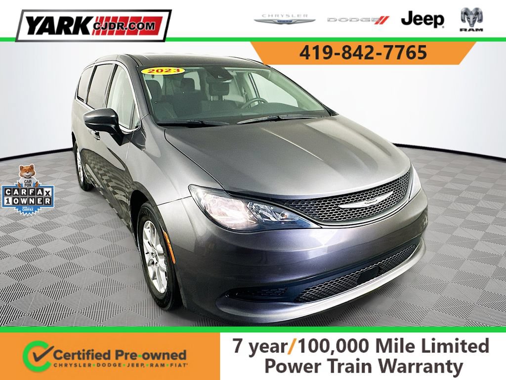 Certified 2023 Chrysler Voyager LX FWD image 1