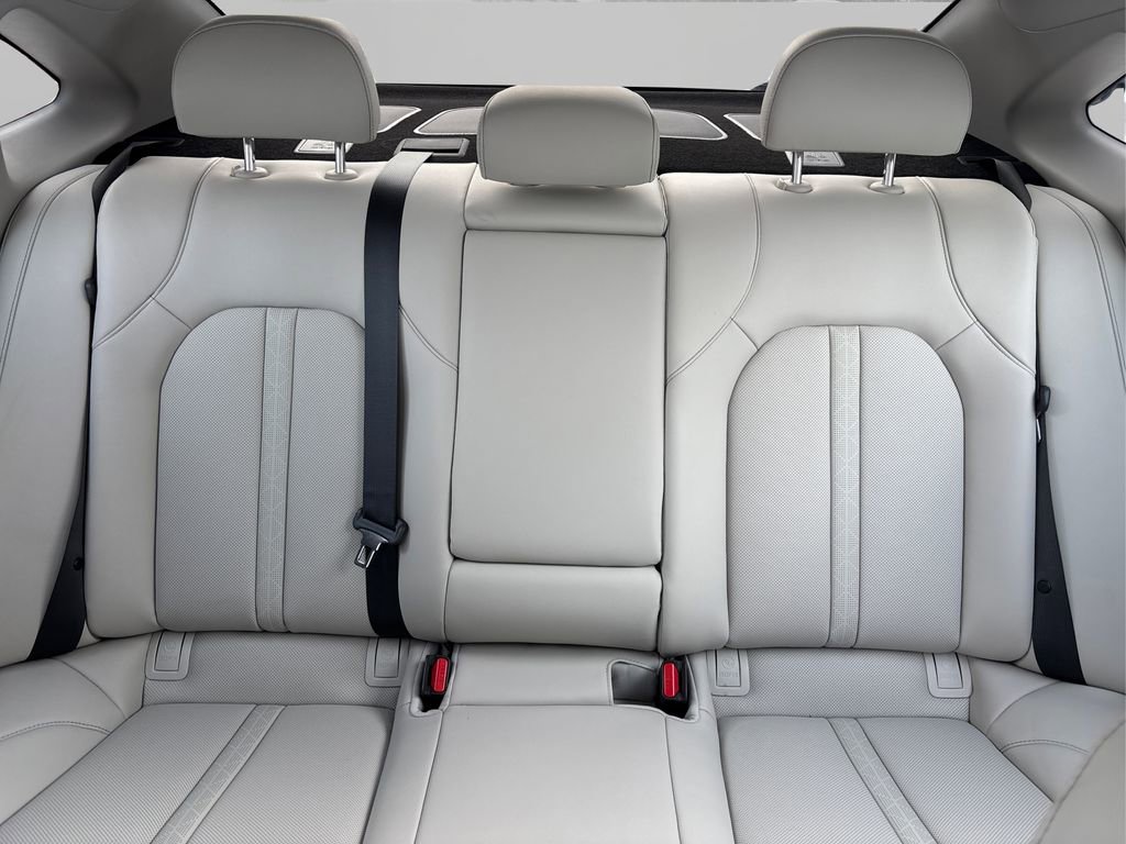 Used 2025 Hyundai Sonata Limited image 18