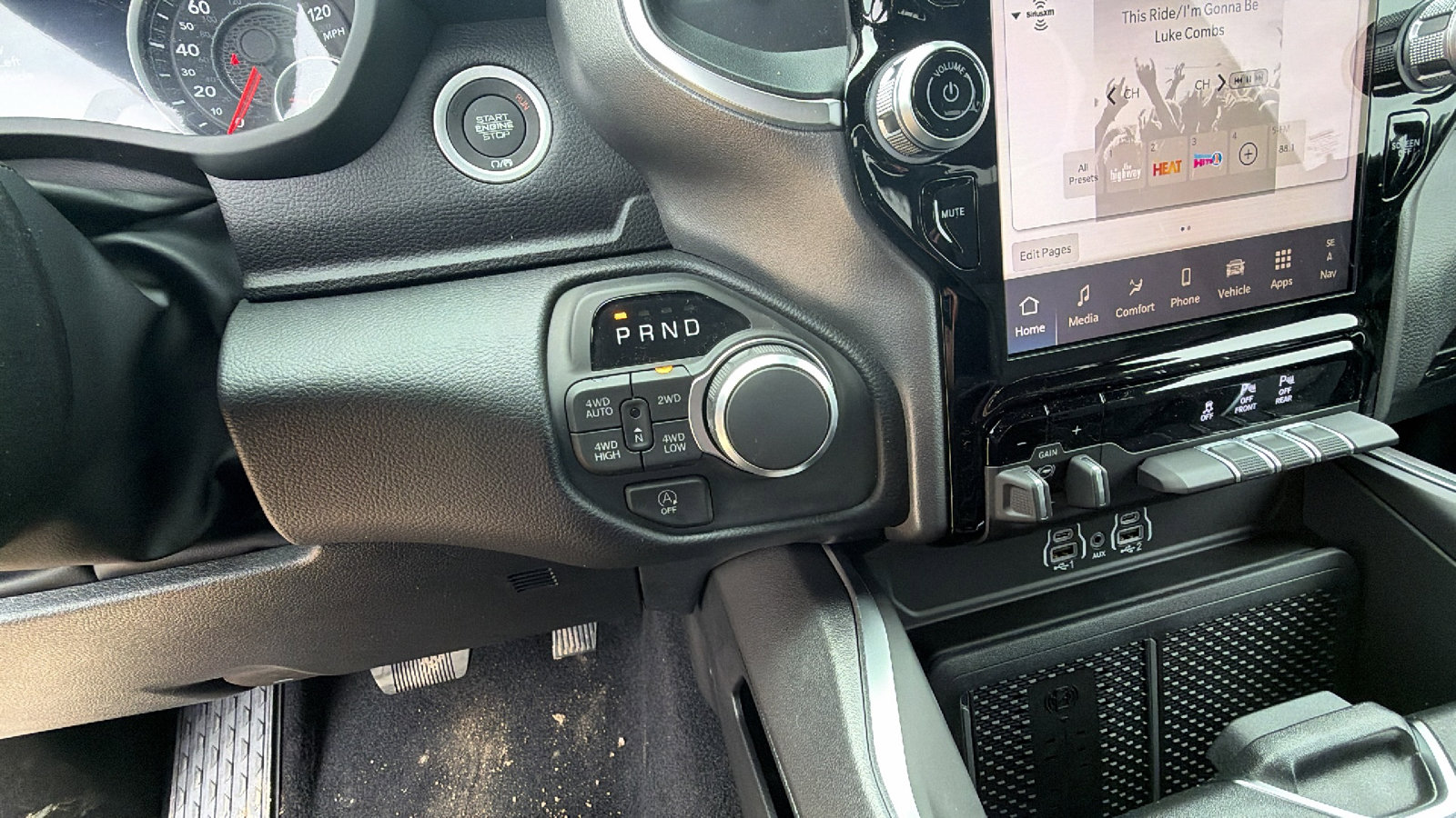 New 2026 RAM 1500 Big Horn image 25